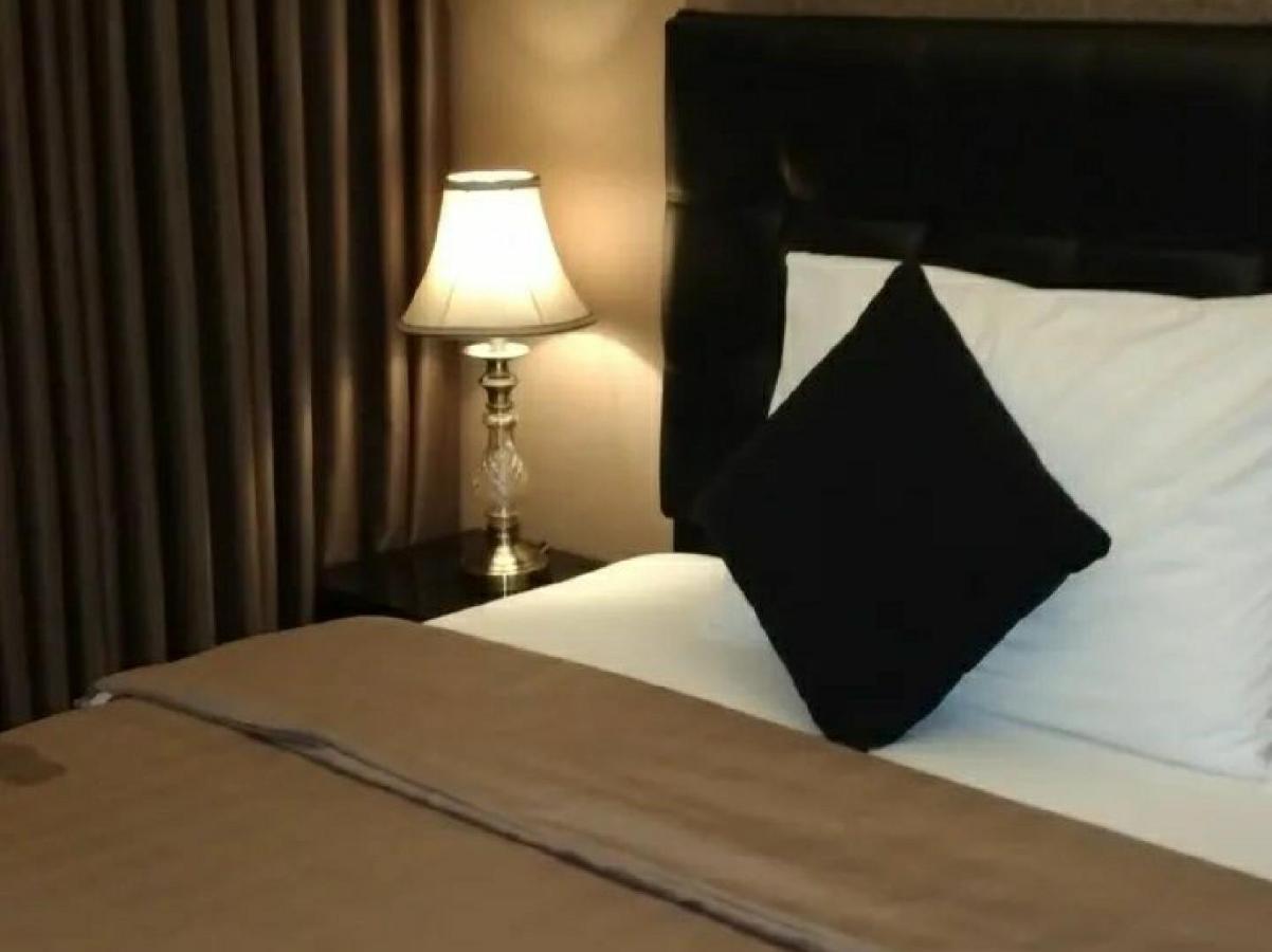 Apartement Grand Asia Afrika Bandung House Of Tofi מראה חיצוני תמונה